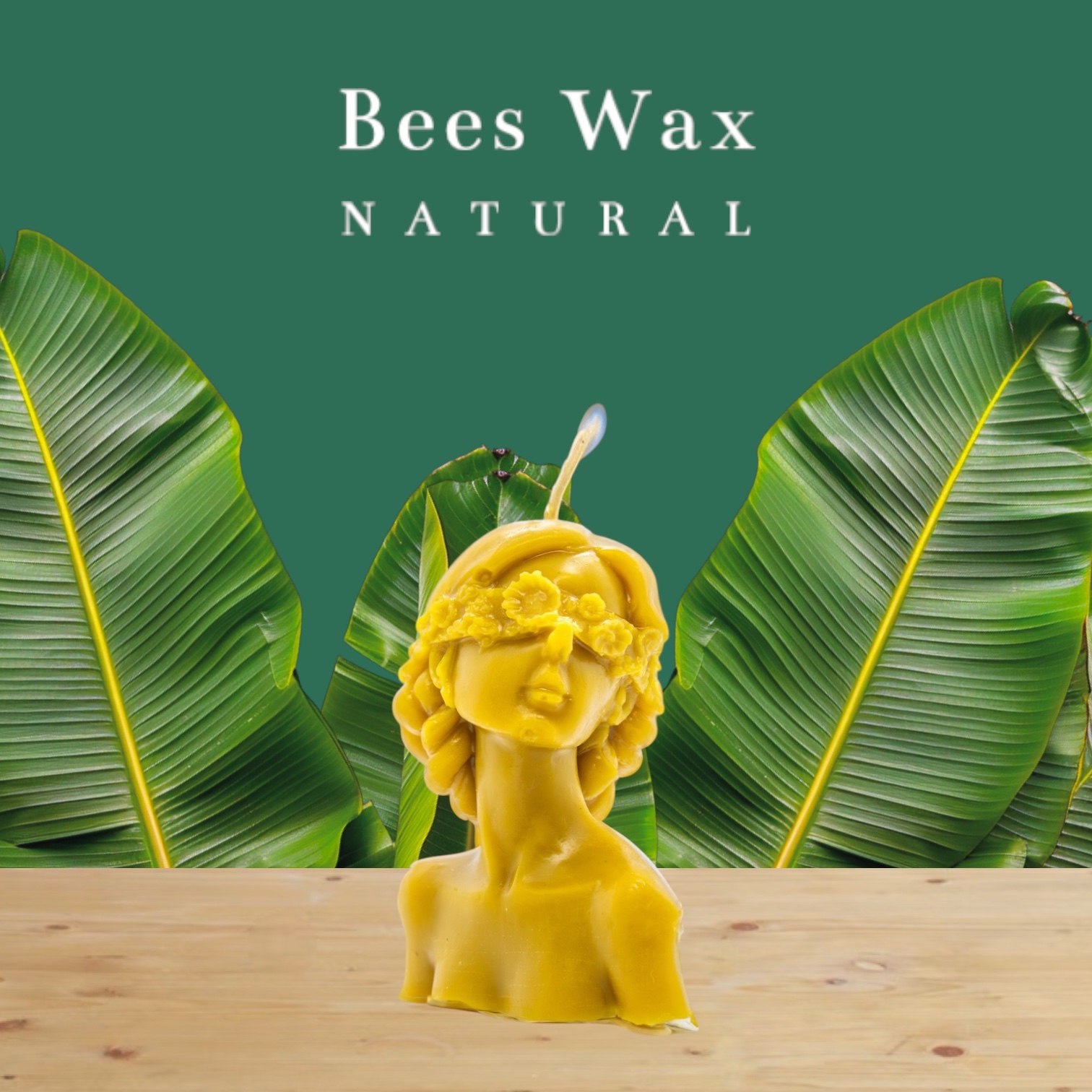 TROYA ÇİÇEK BAKIŞLI KADIN